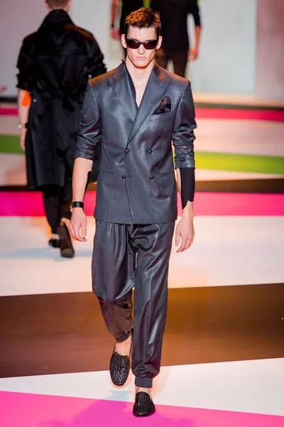 Look 45